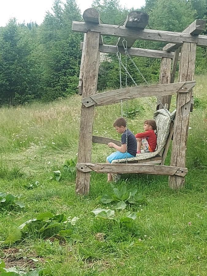 Oak House Lejlighed Palyanytsya Eksteriør billede