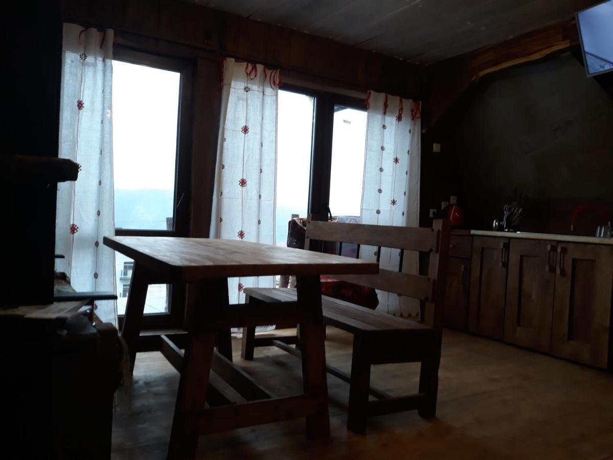 Oak House Lejlighed Palyanytsya Eksteriør billede